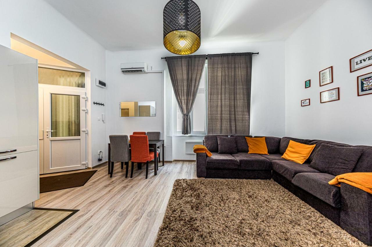 Precious Spot Apartment *